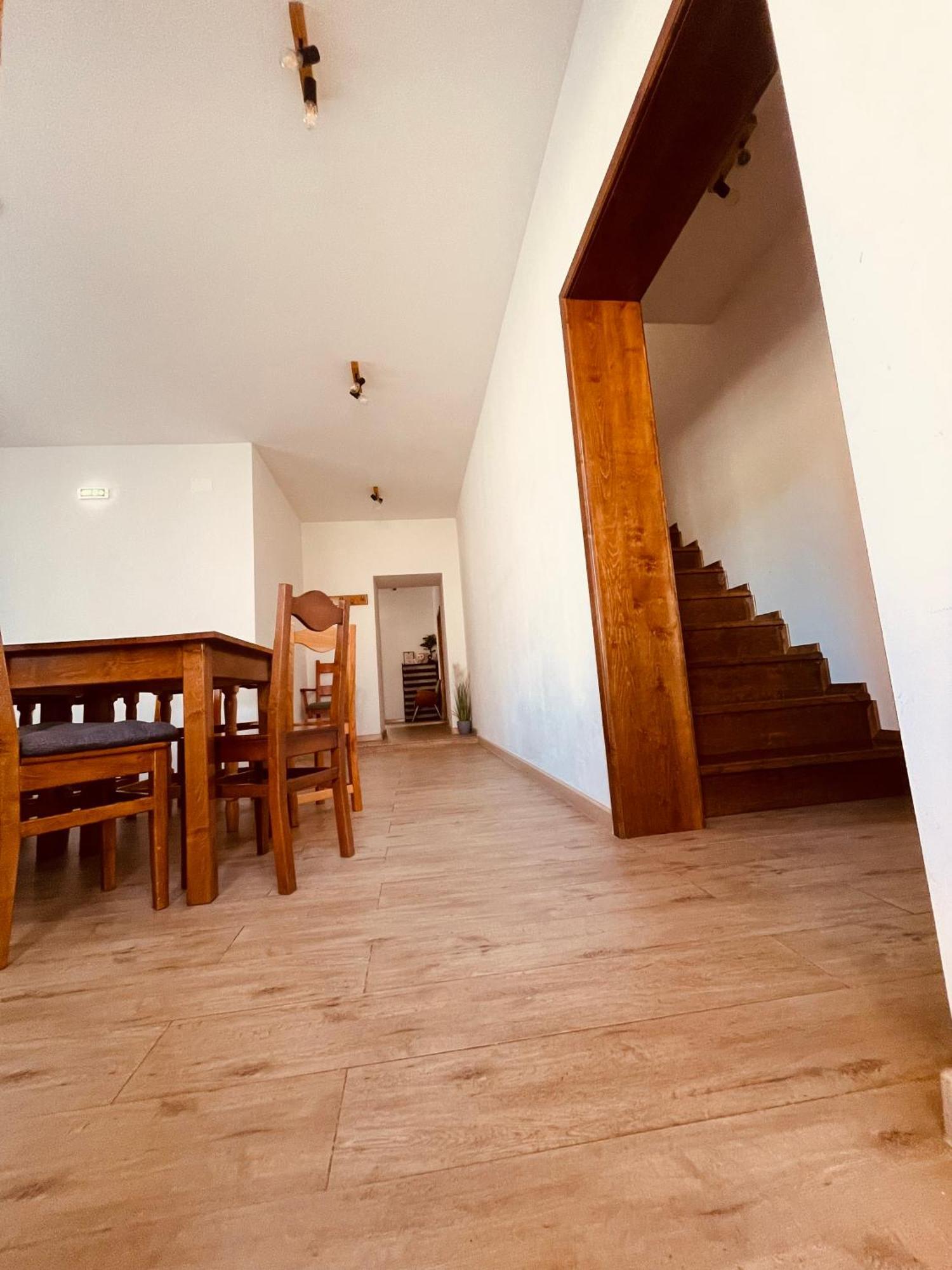 Domeniul Bondarelului Hotel Ocolisu Mic Luaran gambar